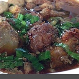 เตี๋ยวเนื้อพุงตรุง (สุกี้น้ำข้น) สาขาสอง