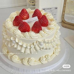 26..เค้กท้อปผลไม้สตอเบอรี่