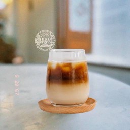 ลาเต้เย็น