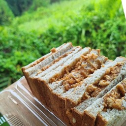 แซนวิชหมูหยองพริกเผา