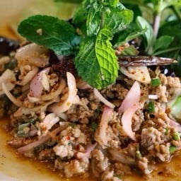 ลาบเนื้อ