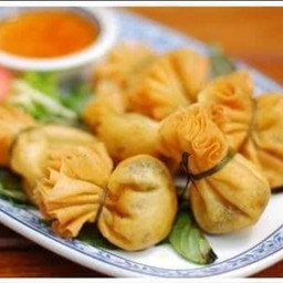 ถุงทองทอดไส้กุ้ง