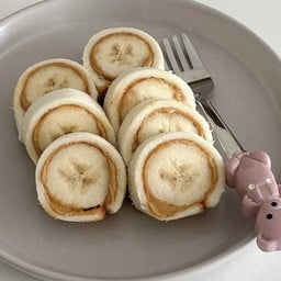 บานาน่า พีนัท บัตเตอร์ โรล