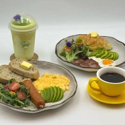 Goodday.avocado.cafe หลาดใหญ่