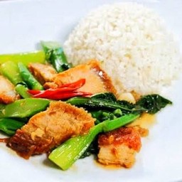 ร้านแม่ตุ๊ แกงบ้านๆ. หน้า เกษตร จังหวัดระยอง