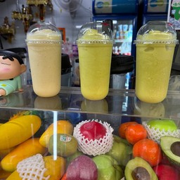 ส้ม + มะนาว + สับปะรด + กีวี่ปั่น