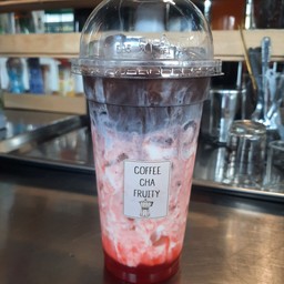 สตอเบอร์รี่นมสดโกโก้เย็น