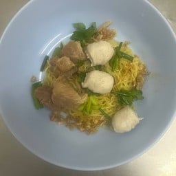 บะหมี่เหลืองลูกชิ้นหมูตุ๋น(ธรรมดา)