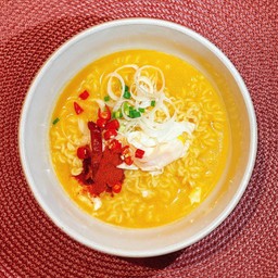 รามยอนรสเผ็ด 매운맛 라면 Spicy Korean Noodles