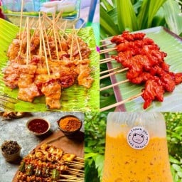 บลูหมูปิ้ง ไก่ย่าง สาขา2 (เจ้าเก่า)