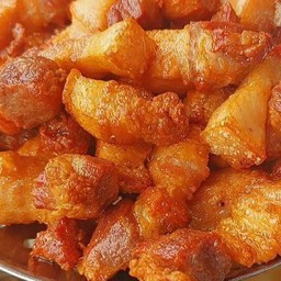 หมูสามชั้นทอดน้ำปลา