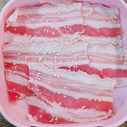 หมูสามชั้นหมักงา