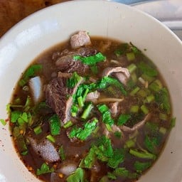 เกาเหลาเนื้อตุ๋น