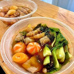 เสียบไม้ by ชาบู หม่าล่า ยำ - หน้าราชมงคล