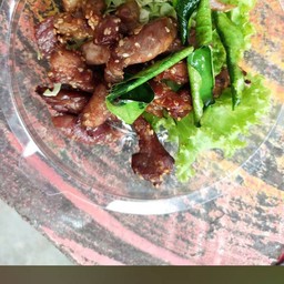 หมูแดดเดียวทอด