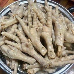 貿易โต๊ะเต็ม富有的 ก๋วยจั๊บญวนอุบล สาขา5 ประชาอุทิศ90 ตรงข้ามตลาดประชาอุทิศ90 และโลตัสประชาอุทิศ 90