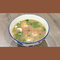 Rice porridge with Seafood ข้าวต้มทะเล