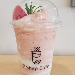 บานาน่าสตรอเบอร์รี่สมูทตี้