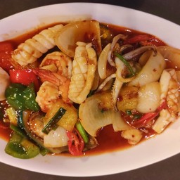 ซีฟู้ดผัดน้ำพริกเผา