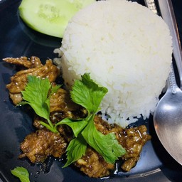 ข้าวเนื้อทอดกระเทียม