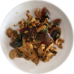 ผัดกะเพราไก่