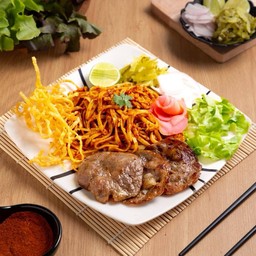 ข้าวซอยคั่วแห้งเนื้อ