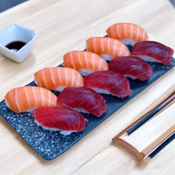 ซูชิสองใจ ทูน่า+ม่อน