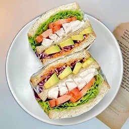 แซนวิชอกไก่+อะโวคาโด