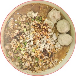 ต้มยำหมูสับลูกชิ้นหมู