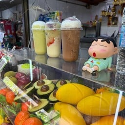 นมหมีปั่น ราดช็อกโกแลต