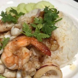 ทะเลกระเทียม