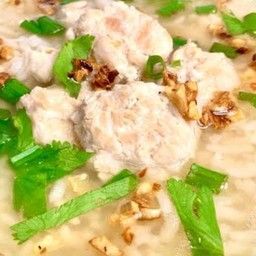 ข้าวต้มไก่