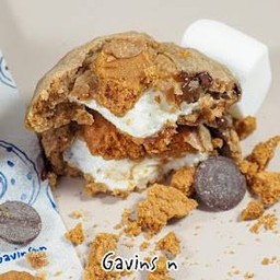 Marshmallow Biscoff cookie