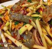 ตำมะม่วงกุ้งสด