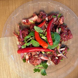 ก้อยเนื้อดิบ