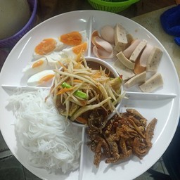 ตำถาดไทย