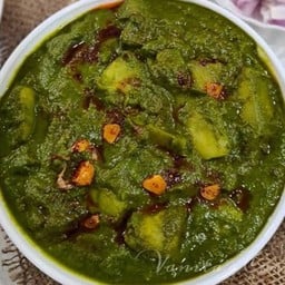Aloo potato Palak spinach with herbs and spice