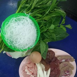 ชุดหมูรวม