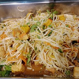 ผัดถั่วงอกเต้าหู้ + ข้าว