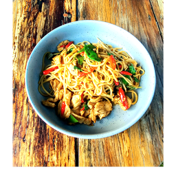 สปาเกตตีขี้เมาไก่