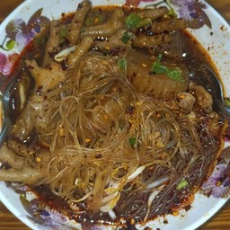 ต้มเส้น พิเศษ