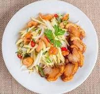 ตำมะม่วงหมูกรอบ