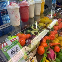 แตงโม + น้ำผึ้ง + ส้มปั่น