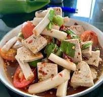 ตำไหลบัวหมูยอ