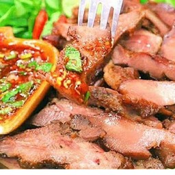 ลิ้นหมูย่าง