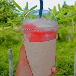 กาแฟสดและเครื่องดื่มต่างๆ..