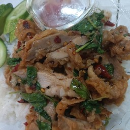 ข้าวยำไก่แซ่บ