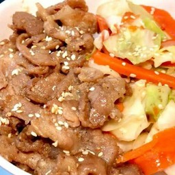 ข้าวหน้าหมูเกาหลี