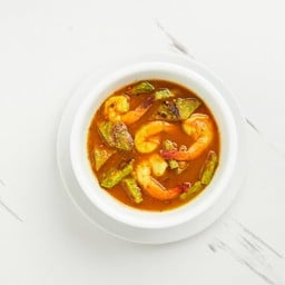 แกงส้มชะอมกุ้ง