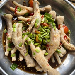 เหลาตีนไก่